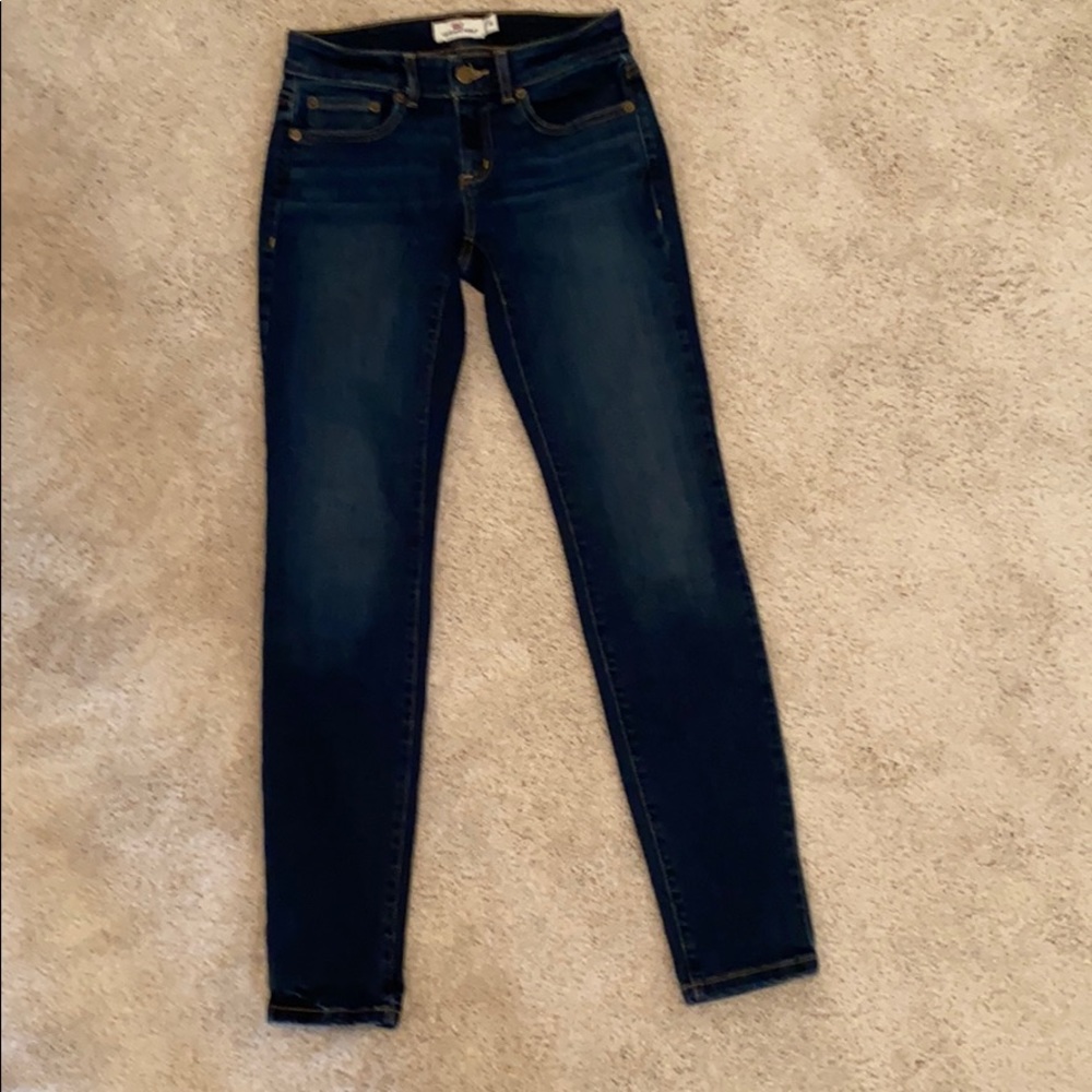 Vineyard Vines dark-wash skinny Jeans